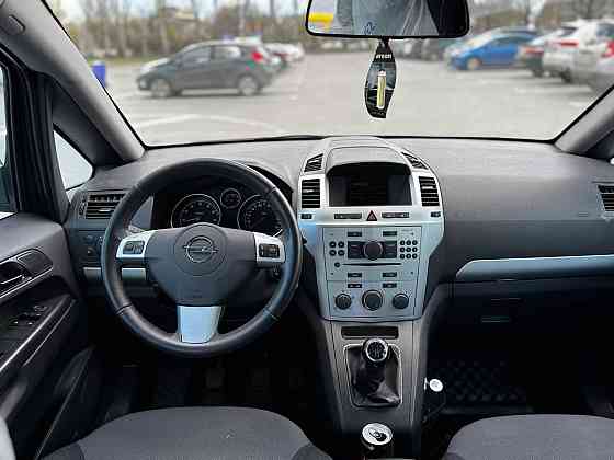 Opel Zafira B 2010 Донецк