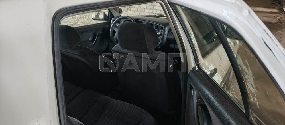 Volkswagen Golf GL 1993 Зугрэс - изображение 1