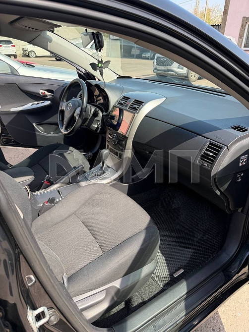 Toyota Corolla 2009  - изображение 1