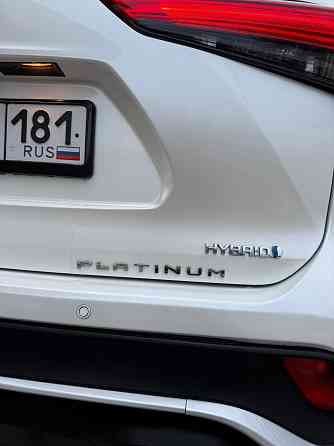 Toyota Highlander 2021 