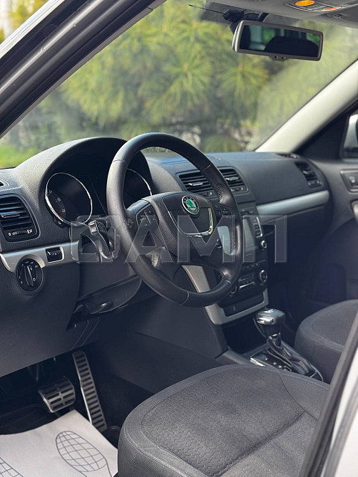 Skoda Yeti 2011  - изображение 3