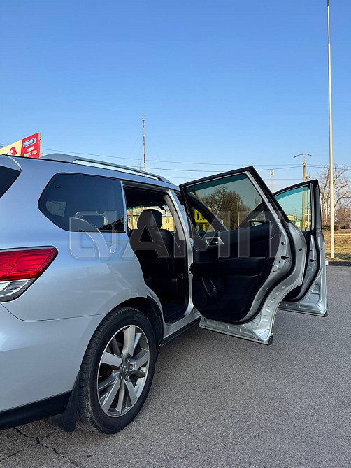 Nissan Pathfinder  - изображение 8