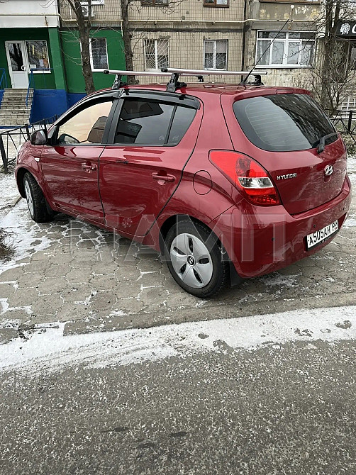 Hyundai i20 2010 Горловка - изображение 7