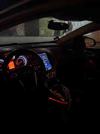 Opel Astra J GTC 2012 