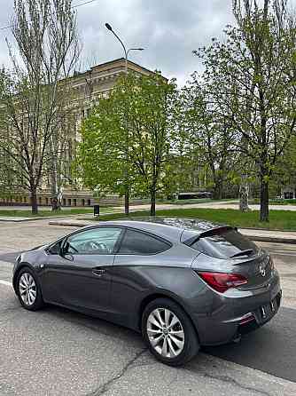 Opel Astra J GTC 2012 