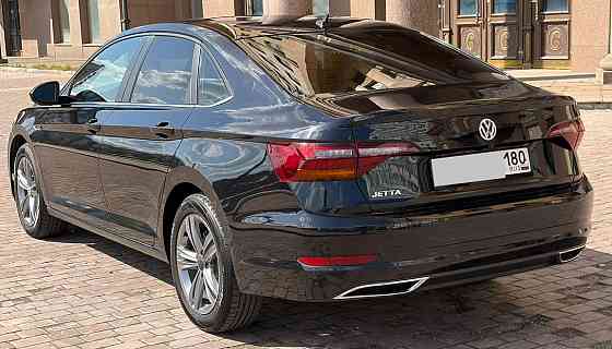 Volkswagen Jetta 2019 