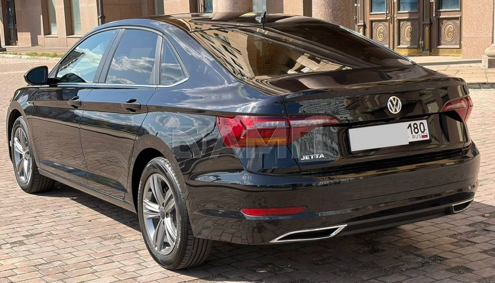 Volkswagen Jetta 2019  - изображение 3
