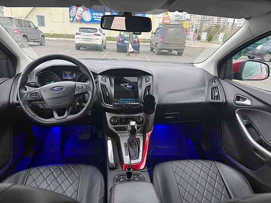 Ford Focus 2011 
