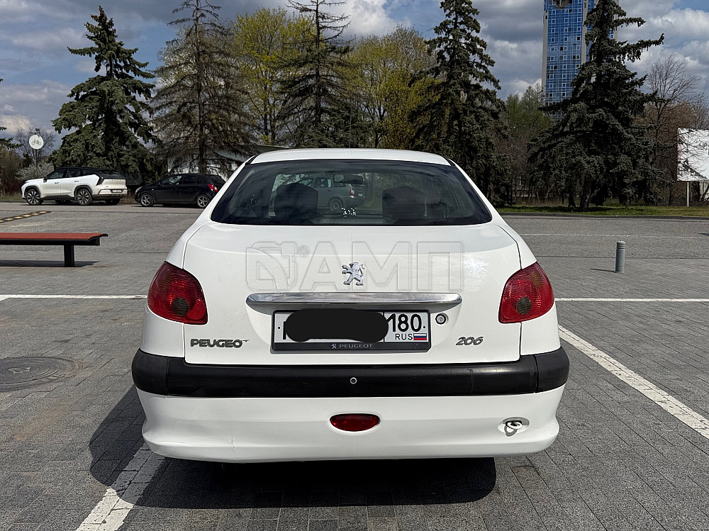 Peugeot 206 2008  - изображение 7