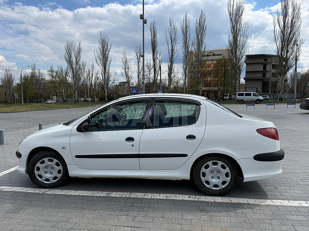 Peugeot 206 2008  - изображение 6