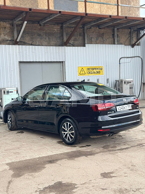 Volkswagen Jetta 2017  - изображение 3