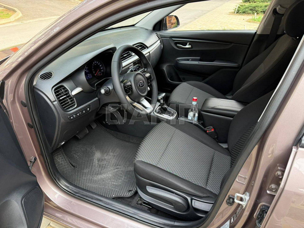 Kia Rio 2018  - изображение 3