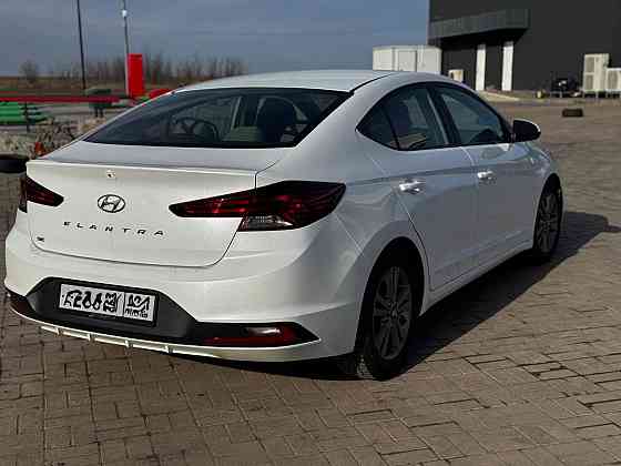 Hyundai Elantra 2019 Макеевка