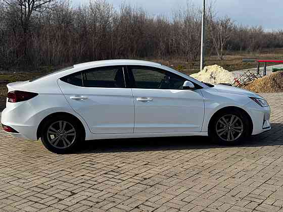 Hyundai Elantra 2019 Макеевка