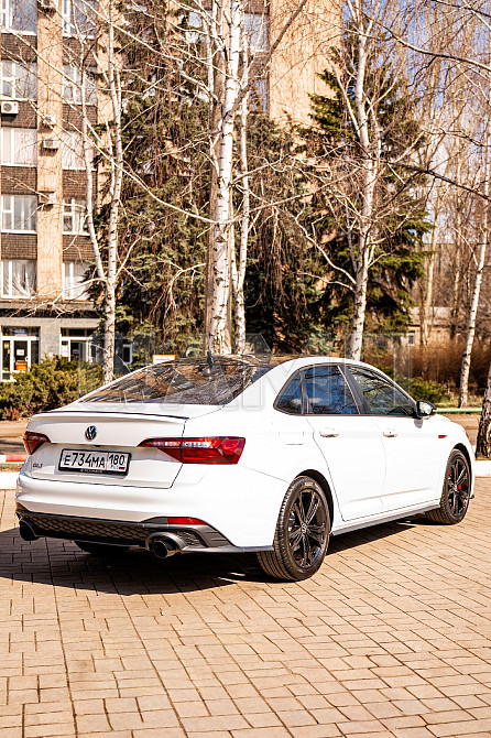 Volkswagen Jetta 2022  - изображение 8