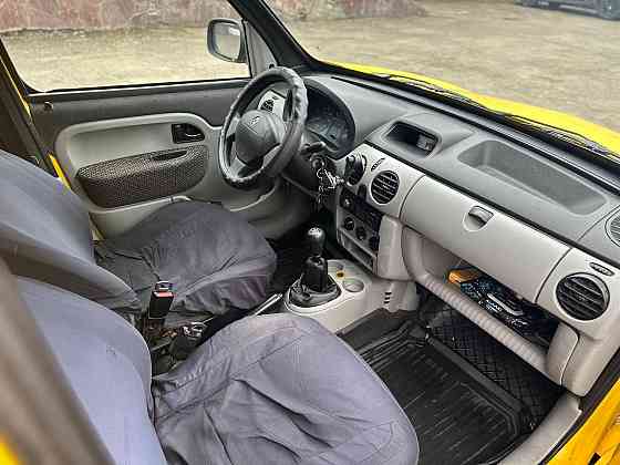 Renault Kangoo Красный Луч