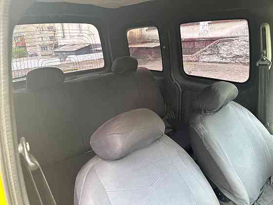 Renault Kangoo Красный Луч