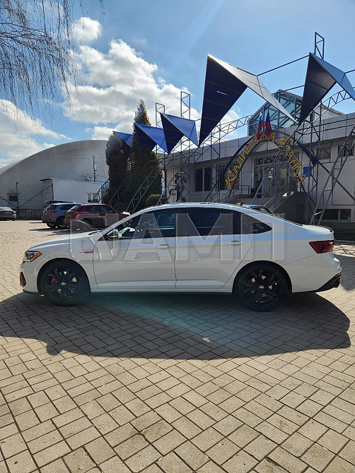 Volkswagen Jetta 2022  - изображение 4