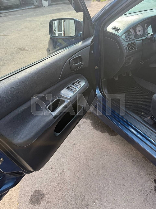 Mitsubishi Lancer 9  - изображение 3