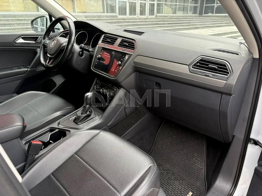 Volkswagen Tiguan 2017  - изображение 3