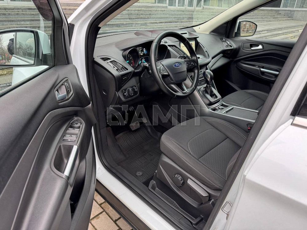 Ford Kuga 2018  - изображение 5