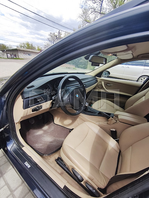 BMW E91 2008  - изображение 6