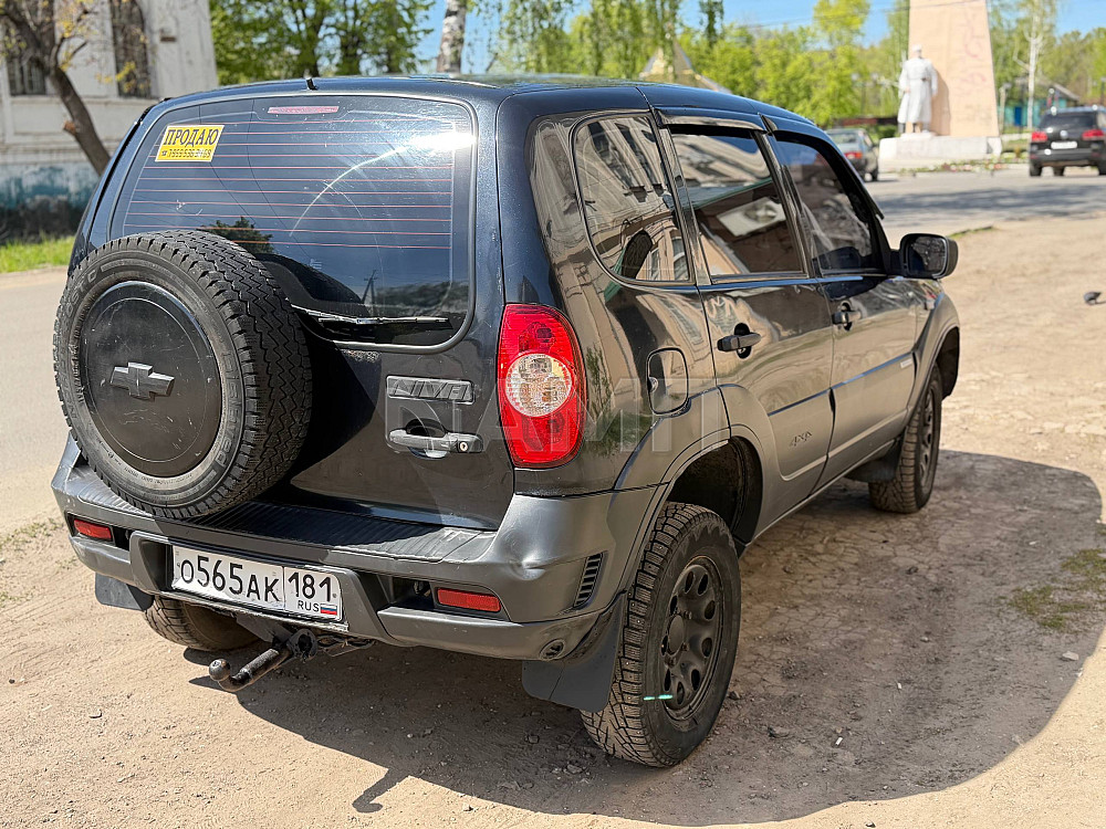 Chevrolet Niva 2010 Старобельск - изображение 5