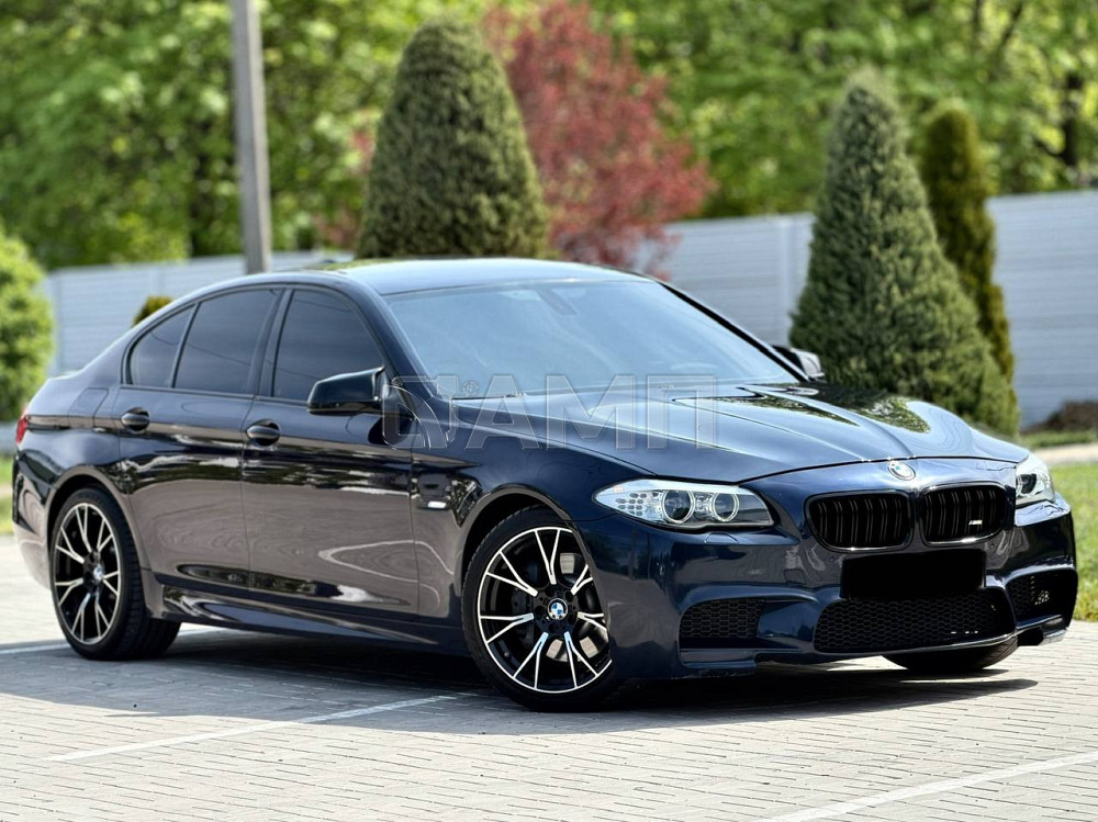 BMW 530d 2012  - изображение 6