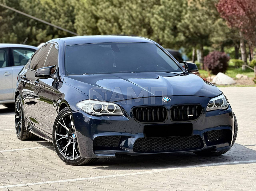 BMW 530d 2012  - изображение 5