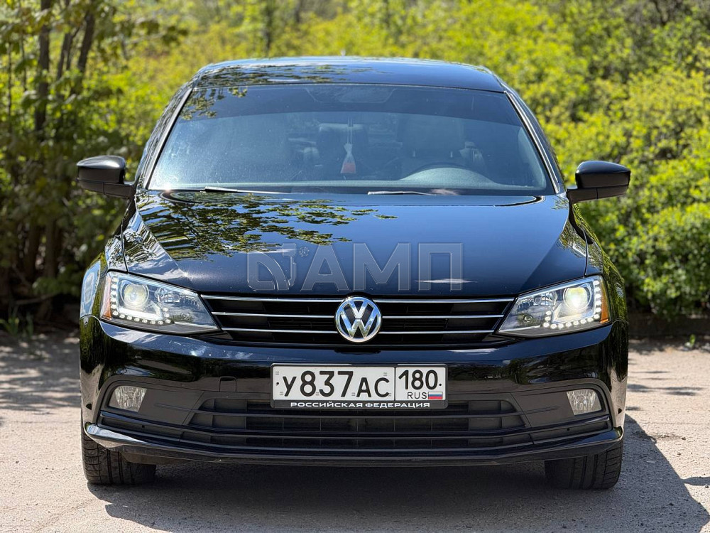 Volkswagen Jetta 2015  - изображение 8