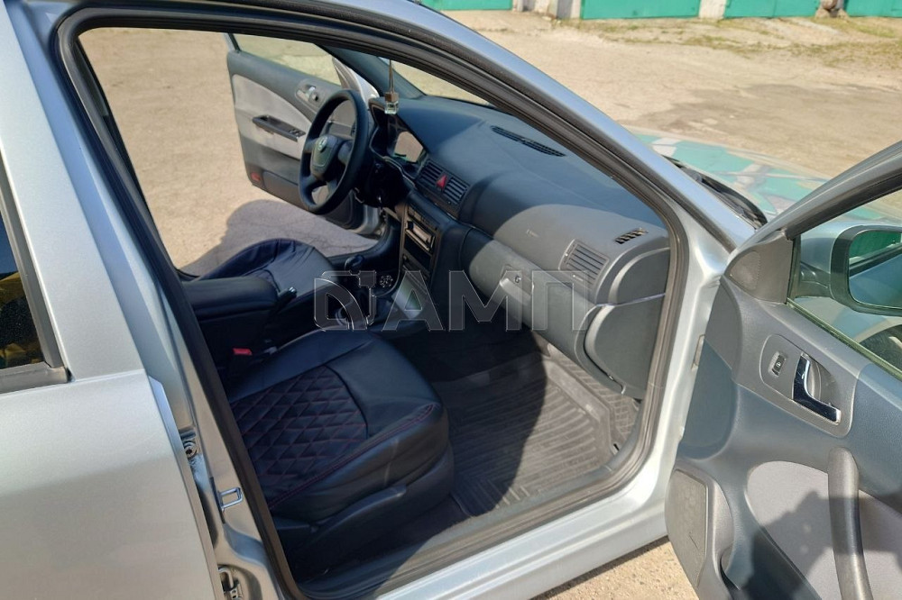 Skoda Octavia 2010  - изображение 3