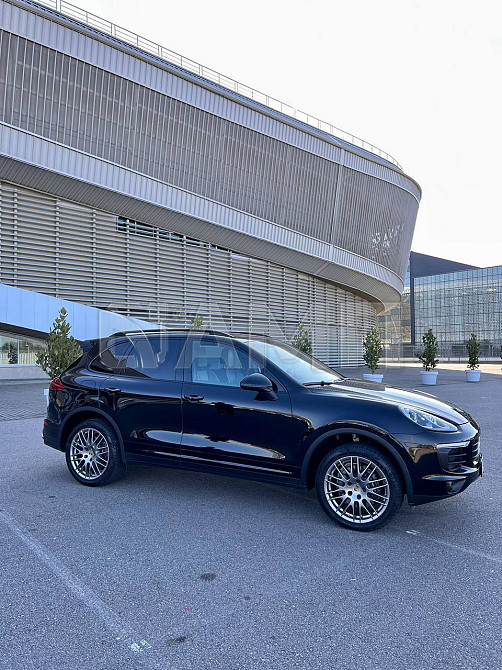 Porsche Cayenne 2016  - изображение 7