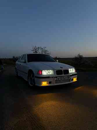 BMW 3 series (E36) Енакиево