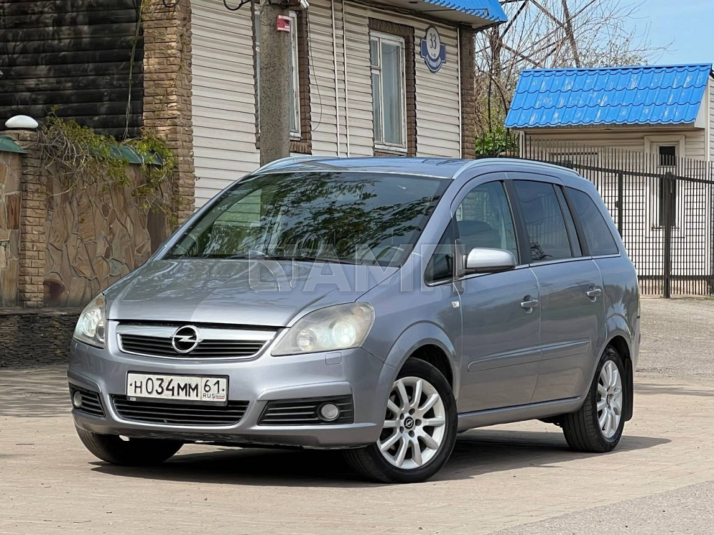 Opel Zafira B 2007  - изображение 8