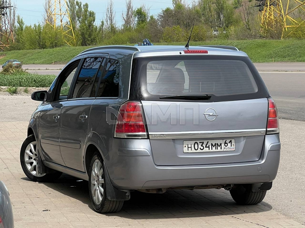 Opel Zafira B 2007  - изображение 6