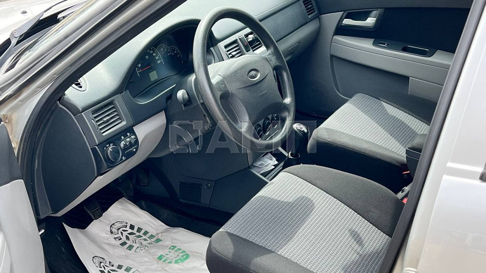 Lada Priora 2009  - изображение 2