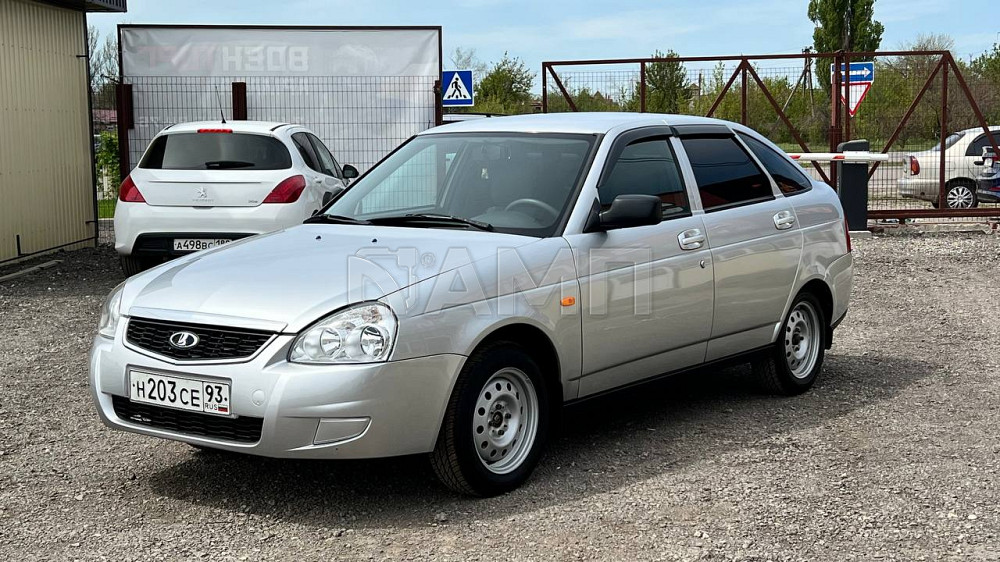 Lada Priora 2009  - изображение 8