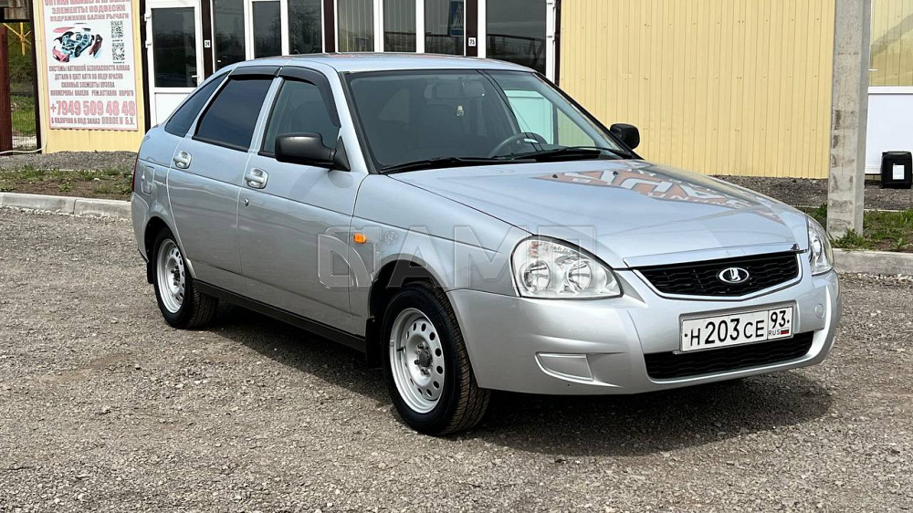 Lada Priora 2009  - изображение 7