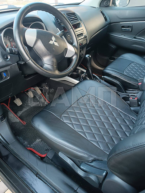 Mitsubishi ASX 2012  - изображение 3