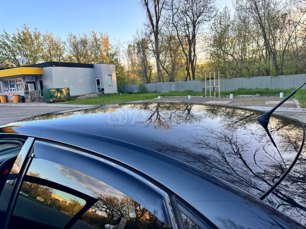 Volkswagen Polo 2011  - изображение 4