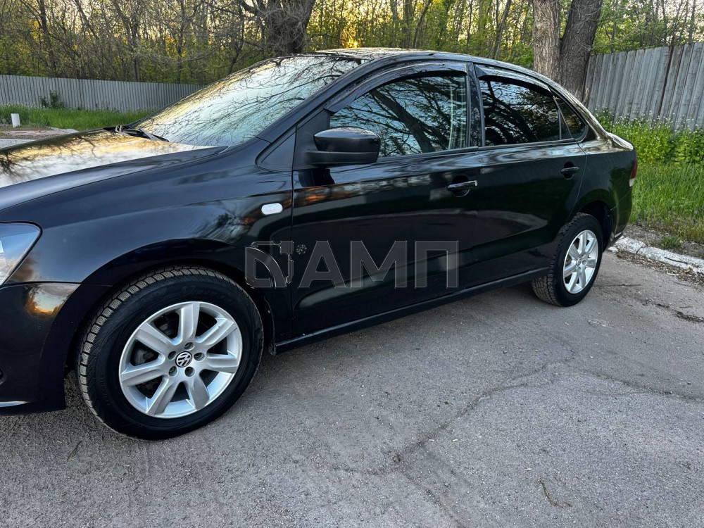 Volkswagen Polo 2011  - изображение 6