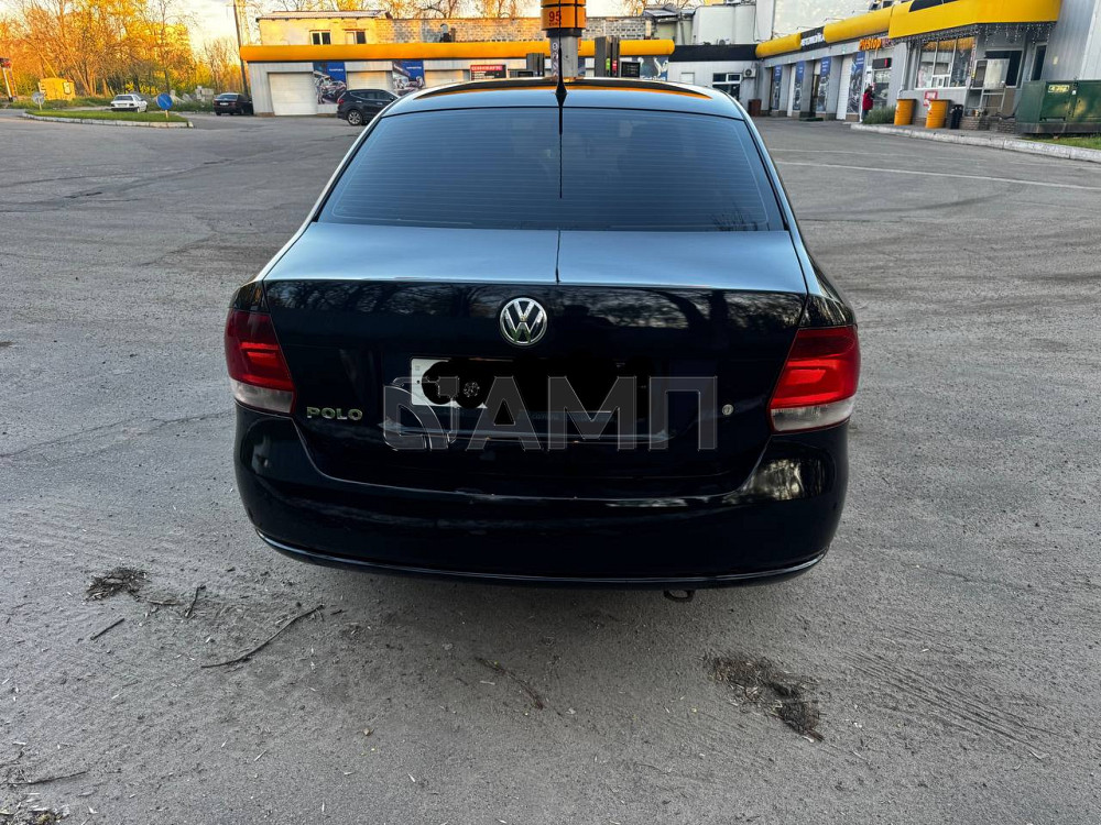 Volkswagen Polo 2011  - изображение 5