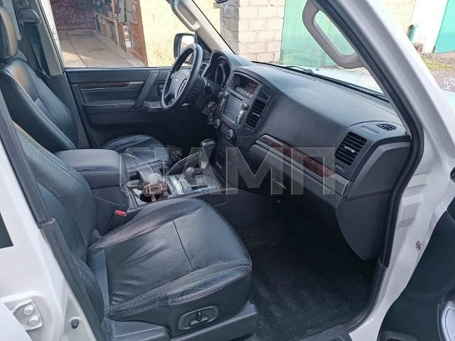 Mitsubishi Pajero 2013 Торез - изображение 1