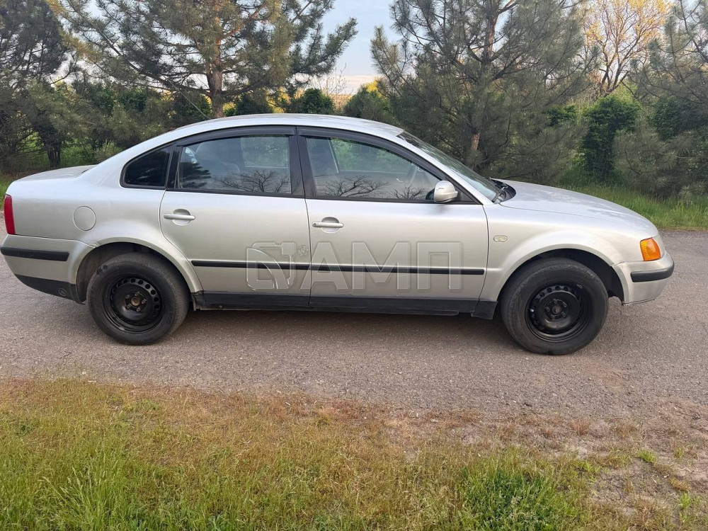 Volkswagen Passat 1997  - изображение 5