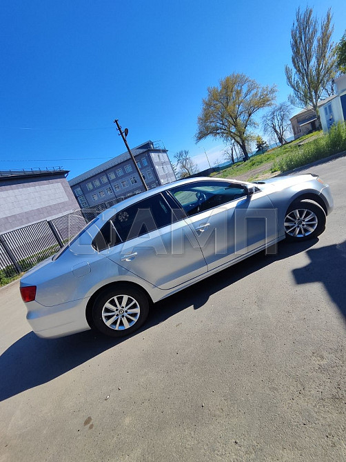 Volkswagen Jetta 2012  - изображение 7