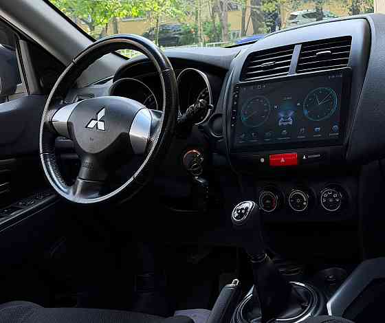 Mitsubishi ASX 2012 