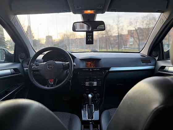 Opel Astra H 2010 