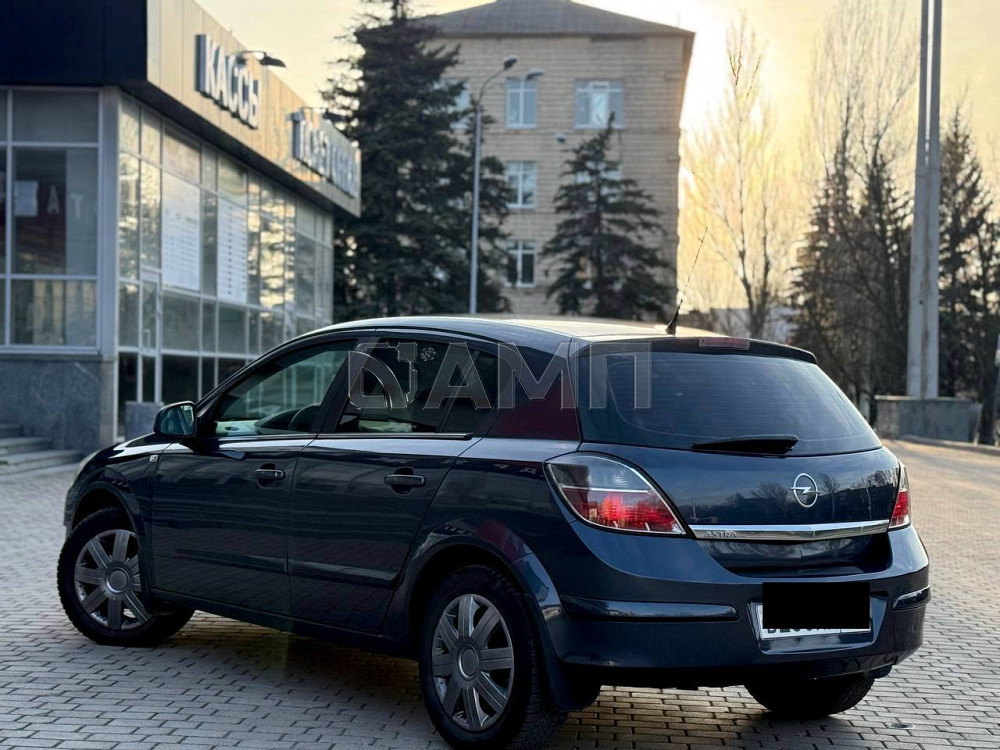 Opel Astra H 2010  - изображение 6