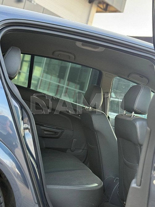 Opel Astra H 2010  - изображение 3