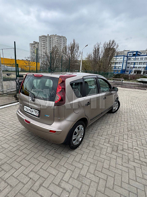 Nissan Note 2011  - изображение 8